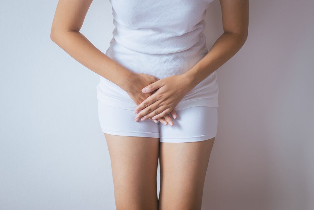 Incontinence urine in a woman and treatment with feminine capsules